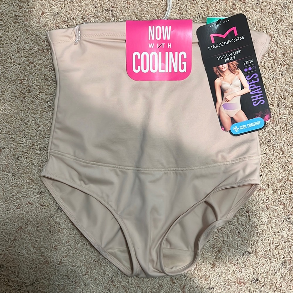 COPY - Never worn Maidenform high waist brief
